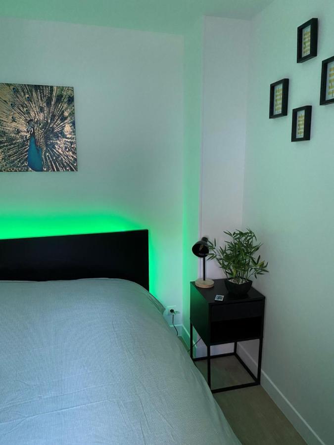 Charmant appartement à thème proche Paris Montreuil  Extérieur photo